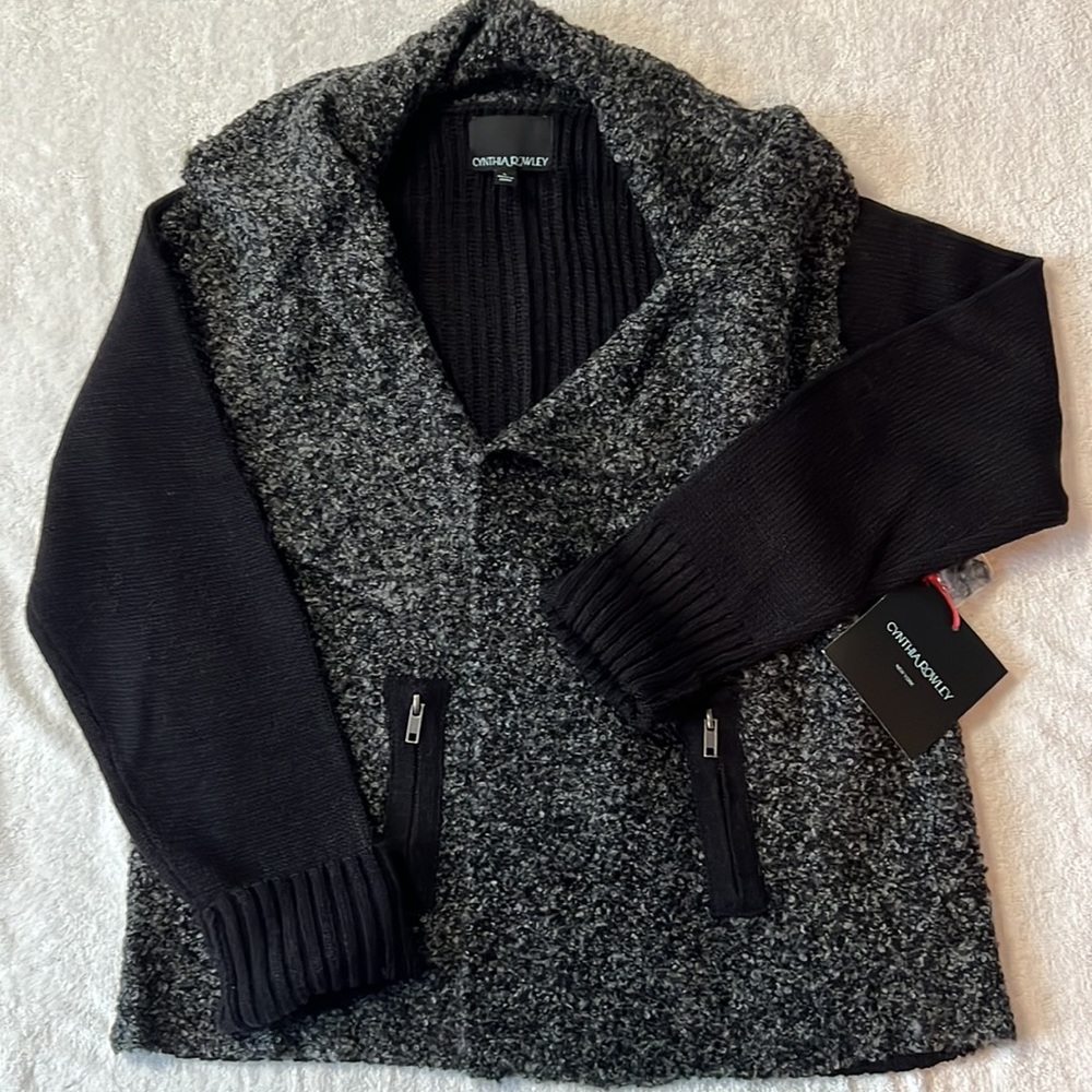 Cynthia Rowley ladies sweater, size L